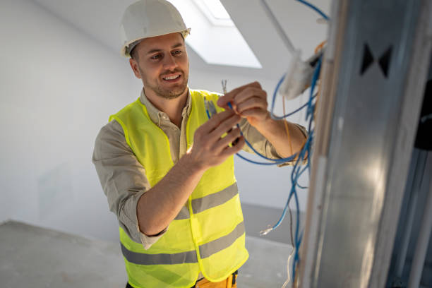Best Commercial Electrician Services  in Arlington, WA
